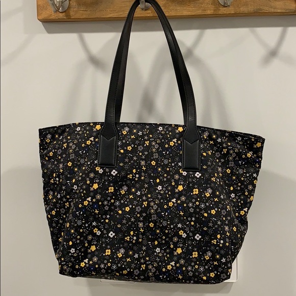 COPY - Marc Jacobs tote - Picture 2 of 6